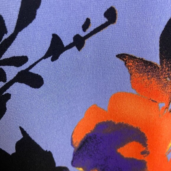 Susan Graver Size S Floral Printed Liquid Knit Asymmetrical Hem Tunic Top Blue - Picture 7 of 9